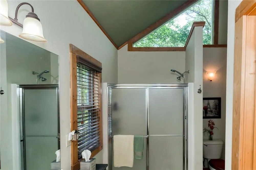 925 Zeppelin Strasse Helen, GA 30545