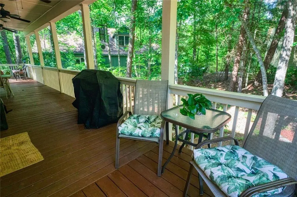 925 Zeppelin Strasse Helen, GA 30545