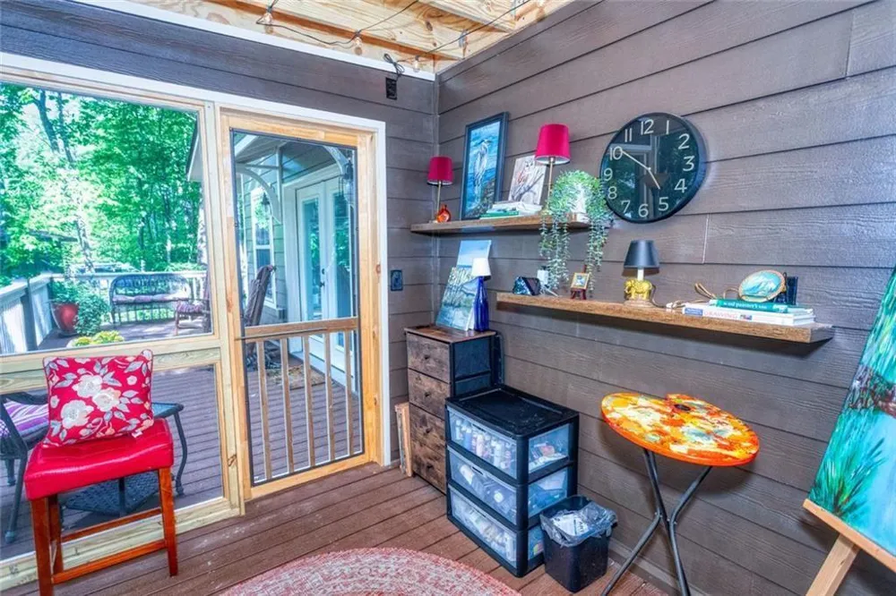 925 Zeppelin Strasse Helen, GA 30545