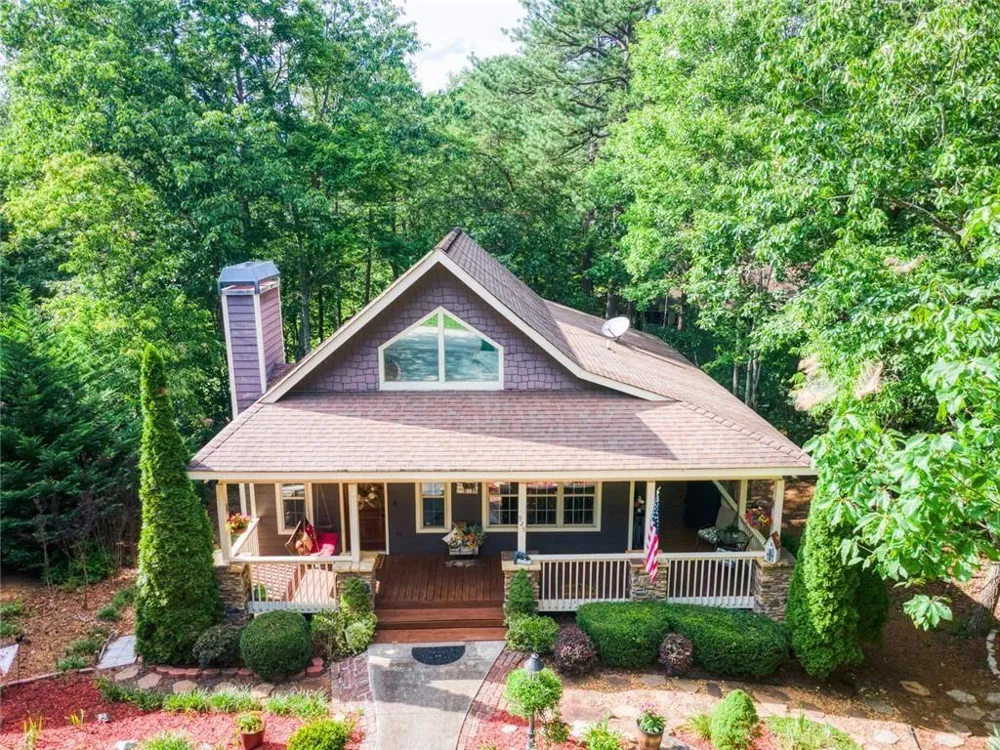 925 Zeppelin Strasse Helen, GA 30545