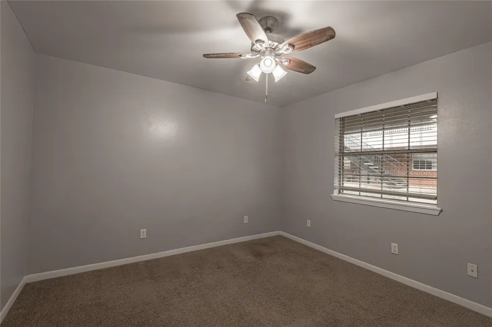 600 Palm Street #10 Huntsville, TX 77340