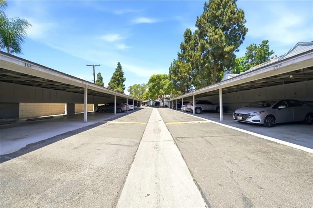7306 Quill Drive #170 Downey, CA 90242