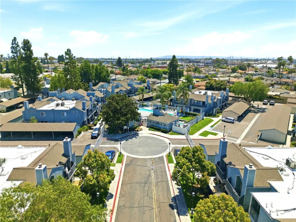 7306 Quill Drive #170 Downey, CA 90242
