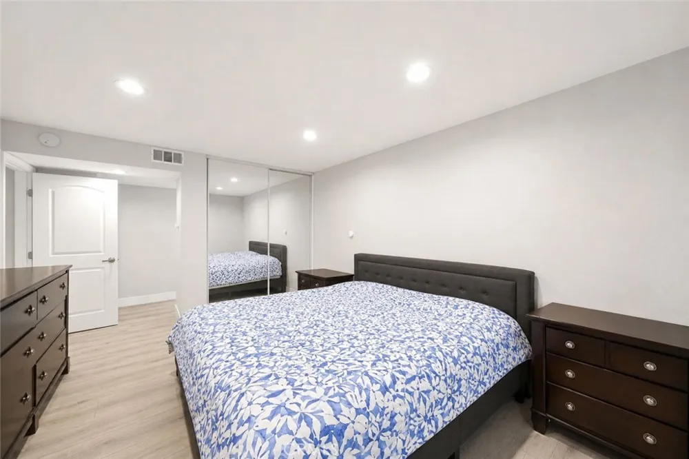 7306 Quill Drive #170 Downey, CA 90242