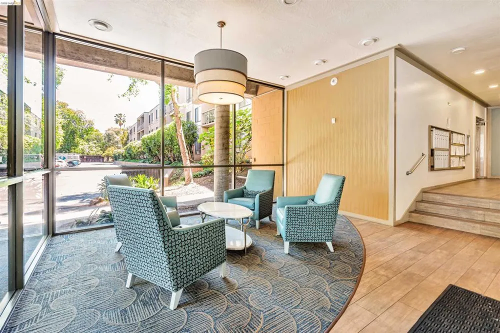 490 Civic Dr #101 Walnut Creek, CA 94596
