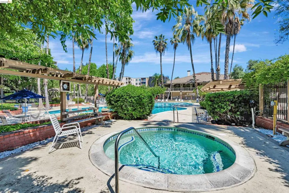 490 Civic Dr #101 Walnut Creek, CA 94596