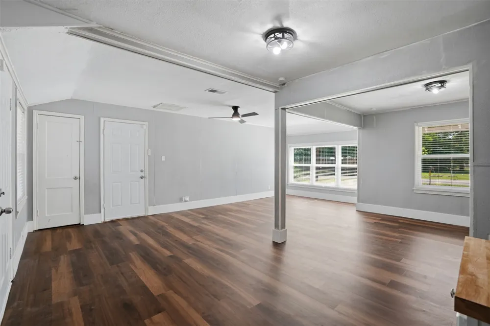 337 1st Street Point, TX 75472