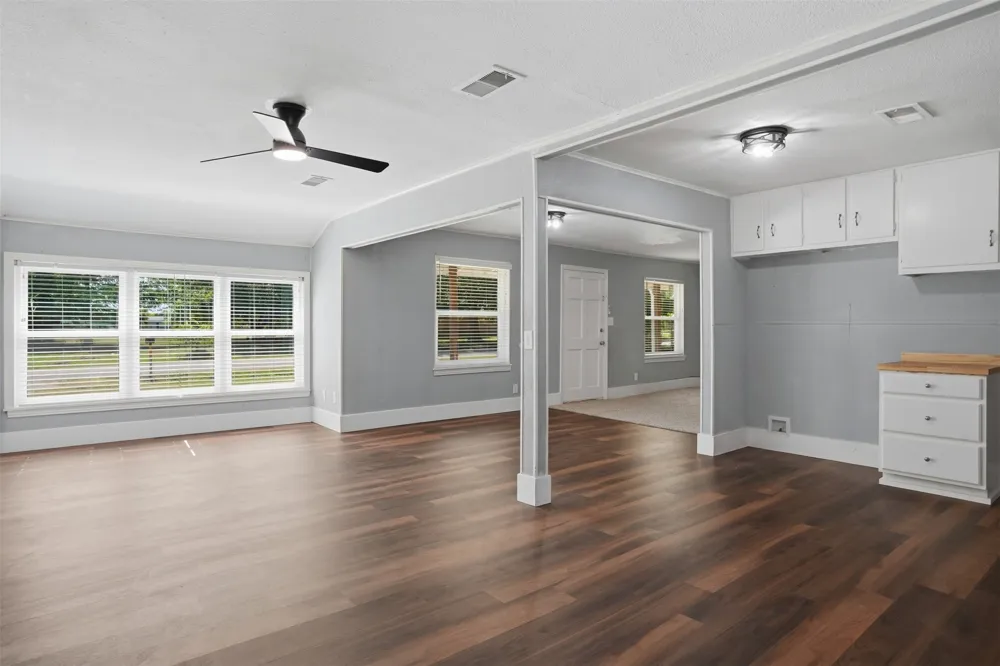 337 1st Street Point, TX 75472