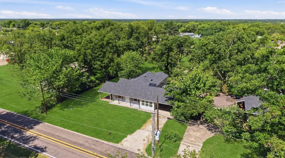 337 1st Street Point, TX 75472