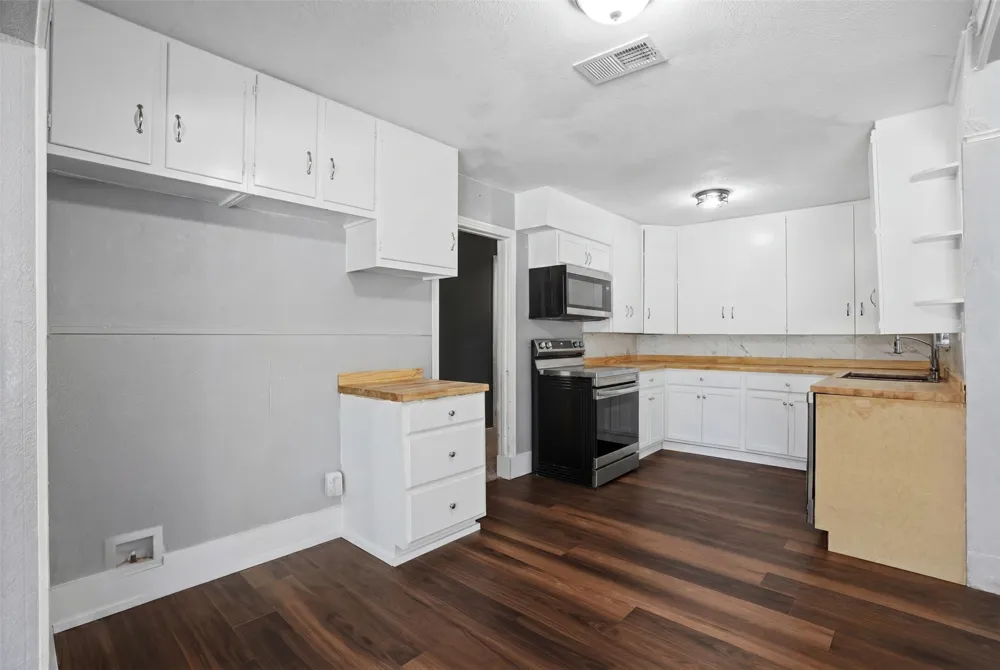 337 1st Street Point, TX 75472