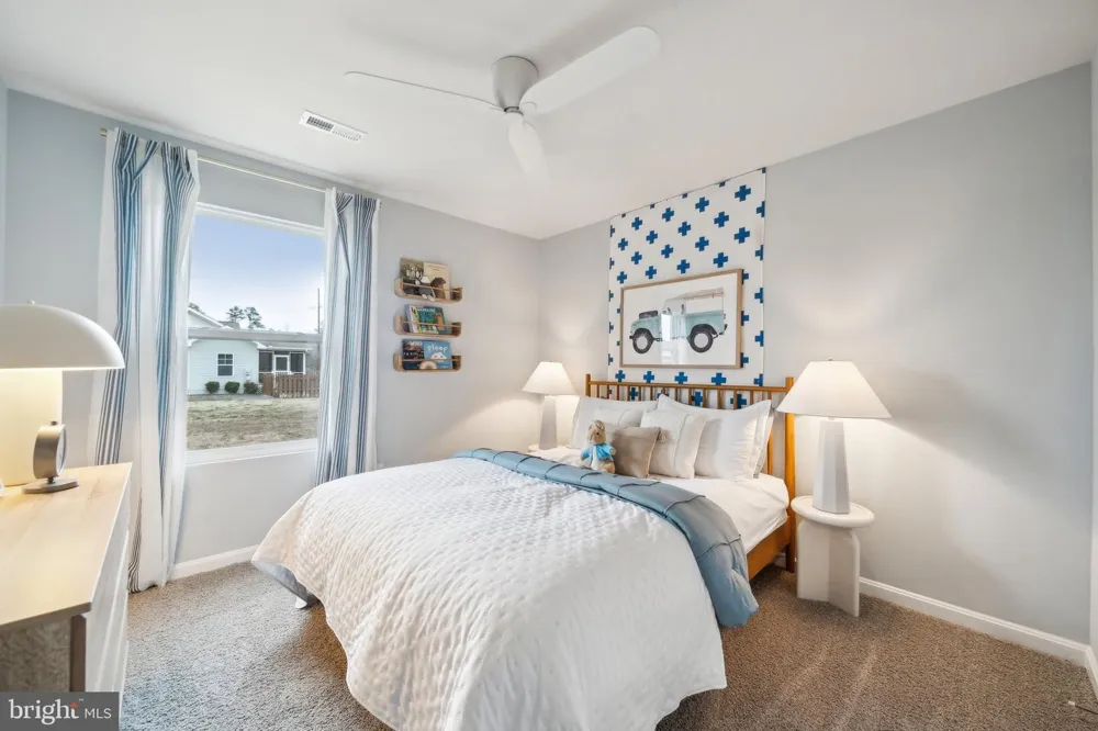16 RIVER OAK DRIVE Staunton, VA 24401