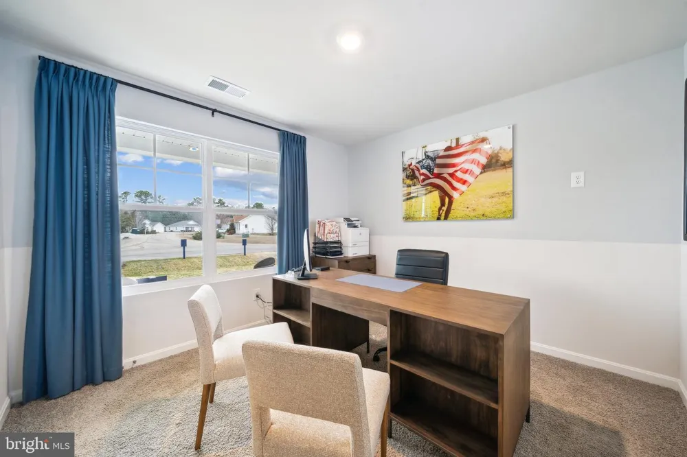 16 RIVER OAK DRIVE Staunton, VA 24401