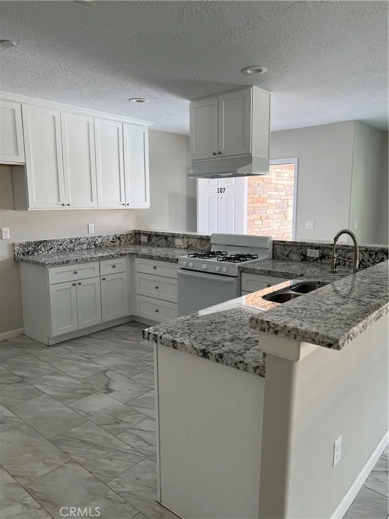 16550 Olive Street #105 Hesperia, CA 92345