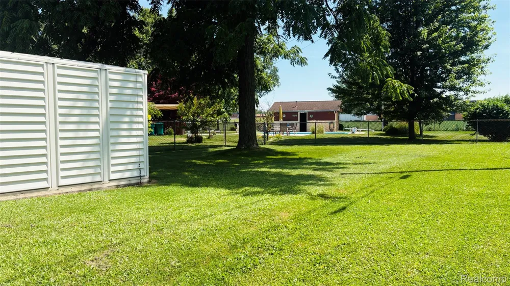 4108 Allen Court Bay City City, MI 48706