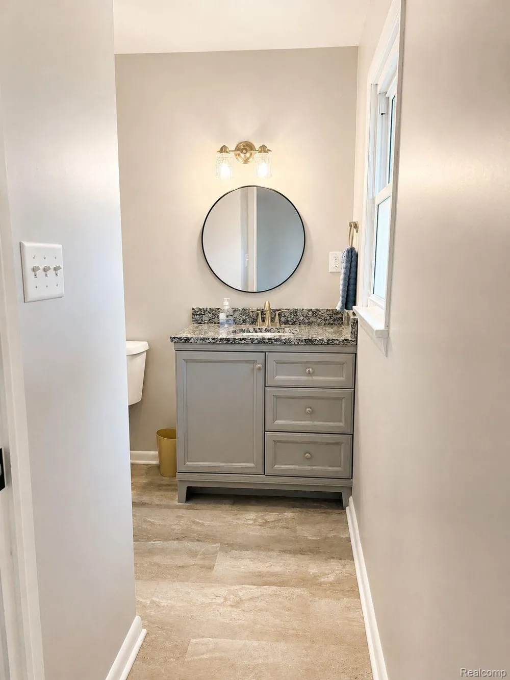 4108 Allen Court Bay City City, MI 48706