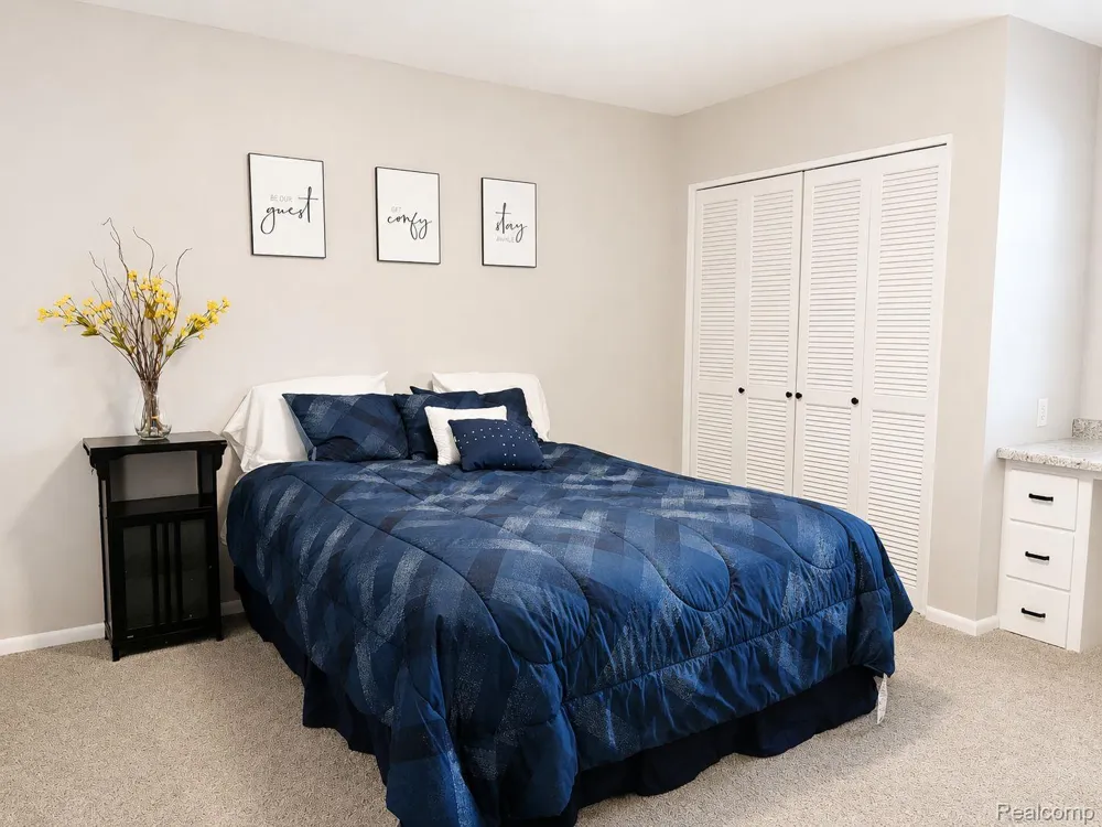 4108 Allen Court Bay City City, MI 48706