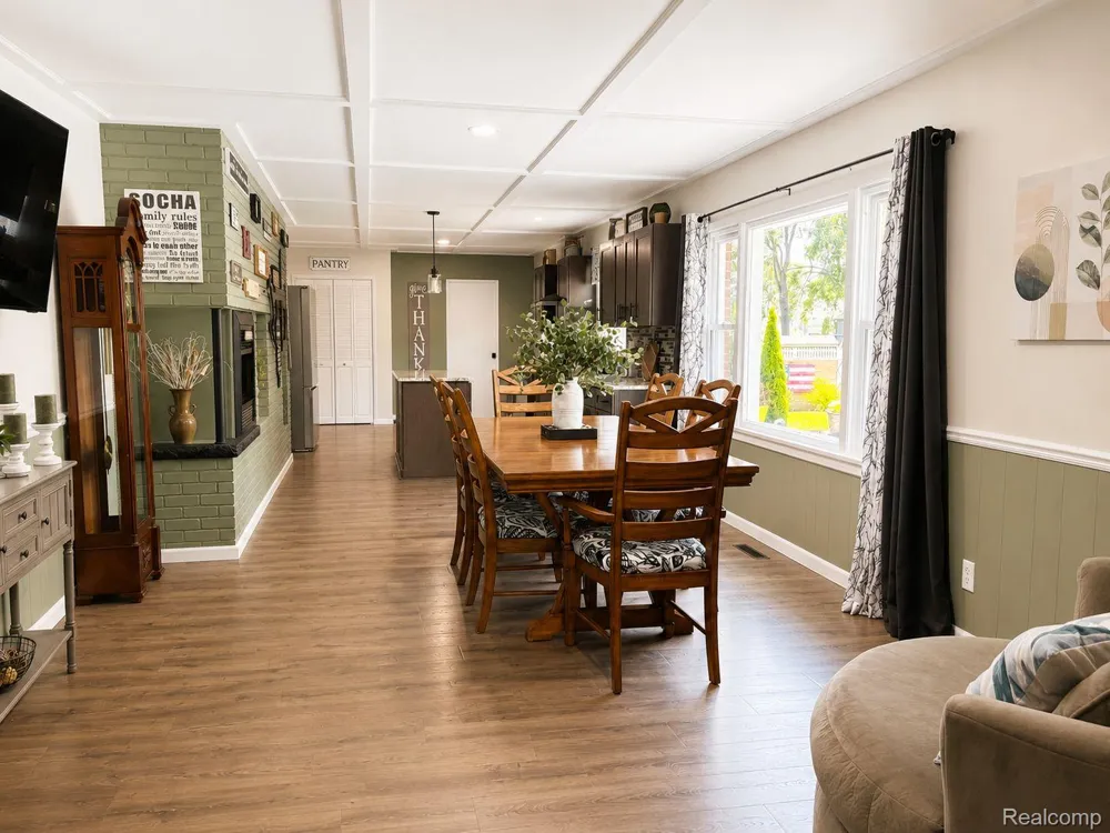 4108 Allen Court Bay City City, MI 48706