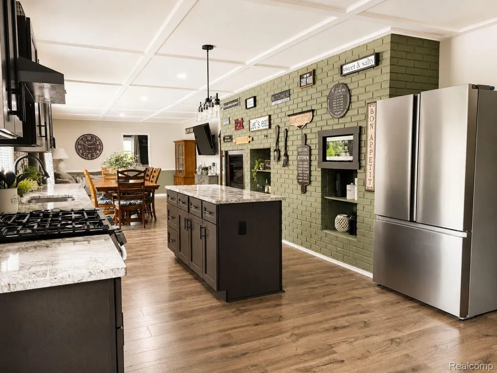 4108 Allen Court Bay City City, MI 48706
