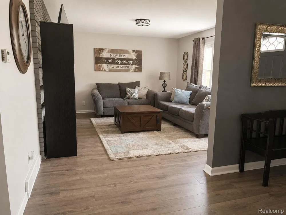 4108 Allen Court Bay City City, MI 48706