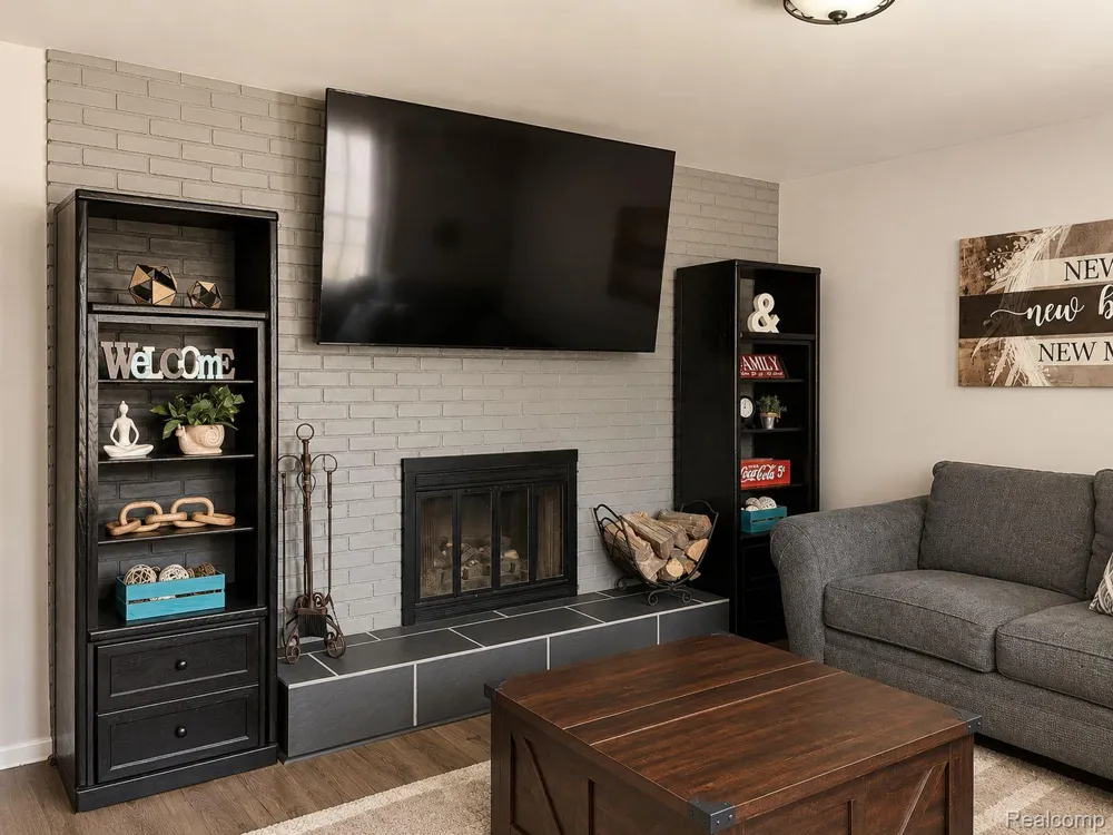4108 Allen Court Bay City City, MI 48706