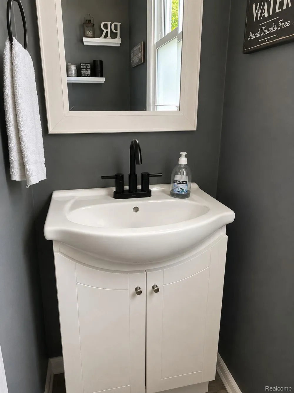 4108 Allen Court Bay City City, MI 48706