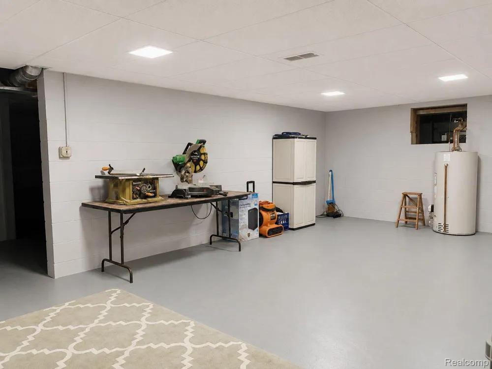 4108 Allen Court Bay City City, MI 48706