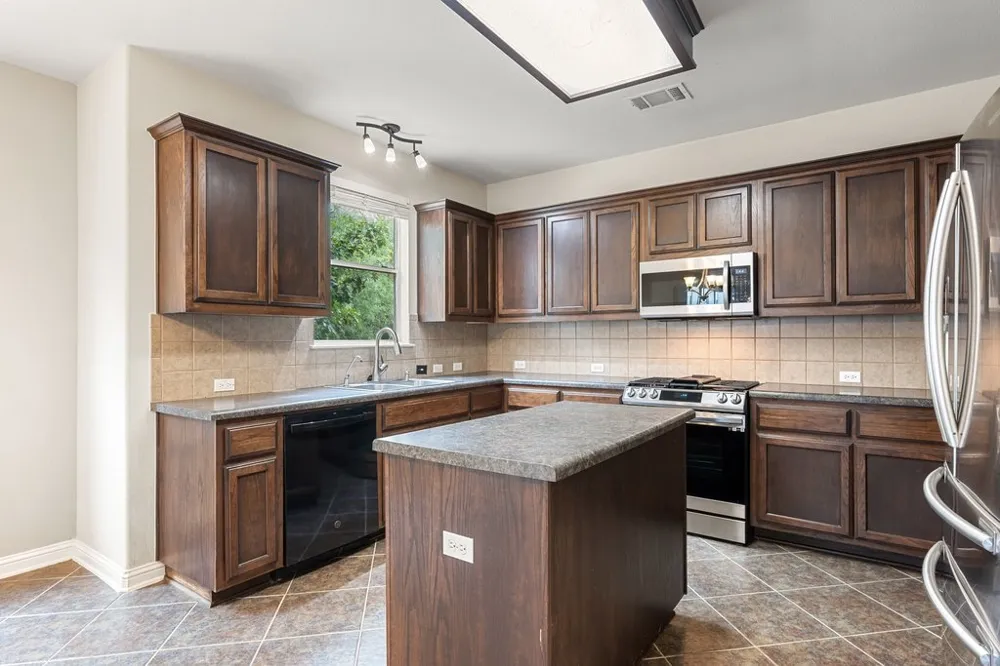 301 Bayou Bend Drive Buda, TX 78610
