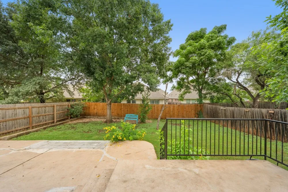 301 Bayou Bend Drive Buda, TX 78610