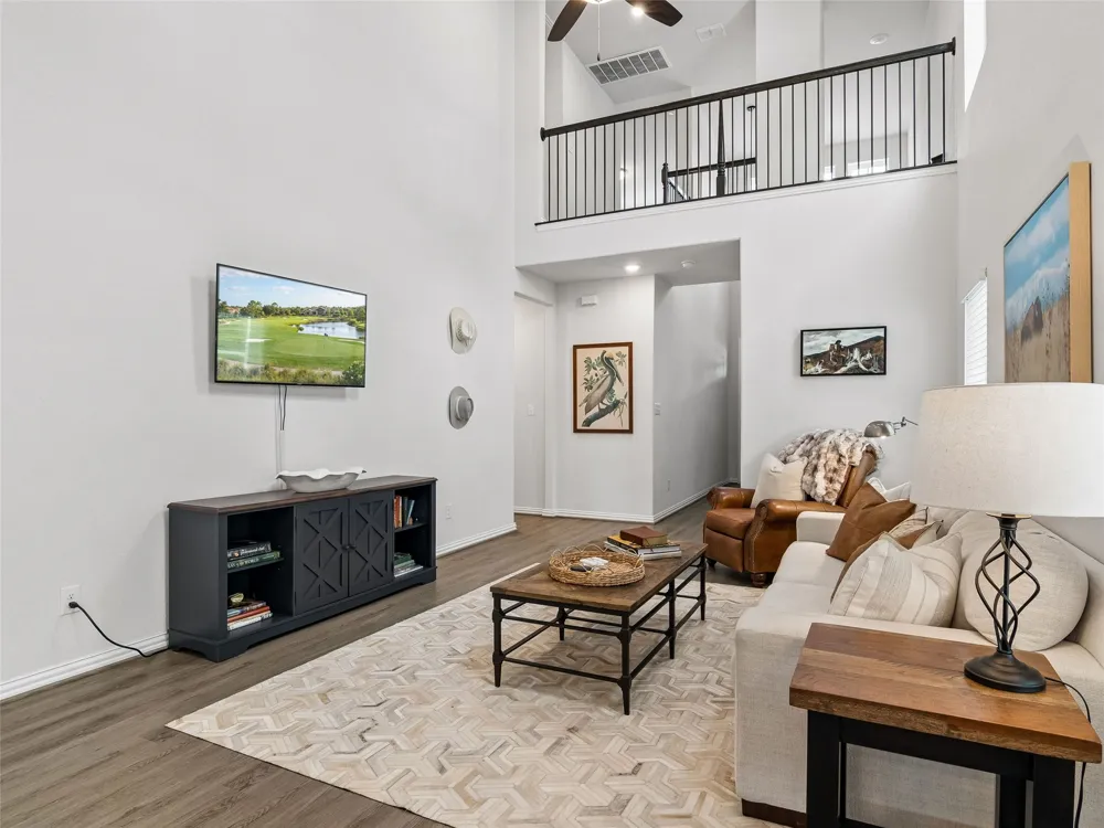 890 Casetta Trail #9 New Braunfels, TX 78130