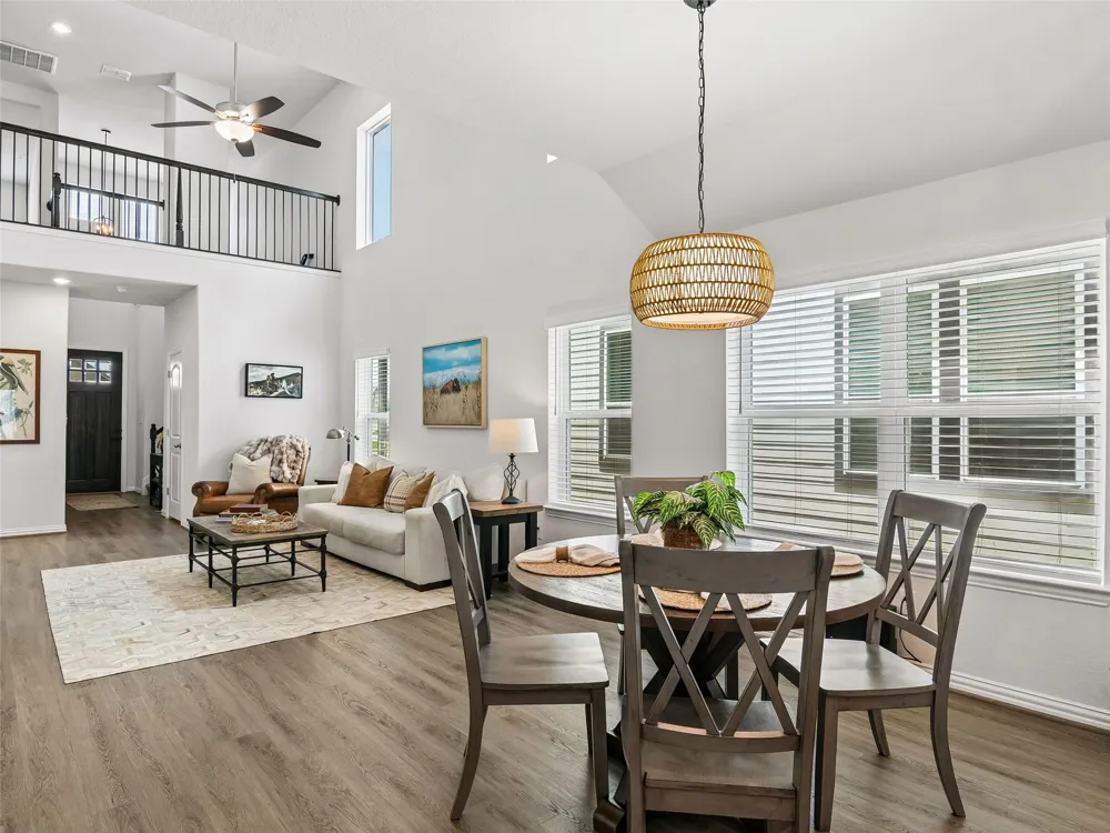 890 Casetta Trail #9 New Braunfels, TX 78130