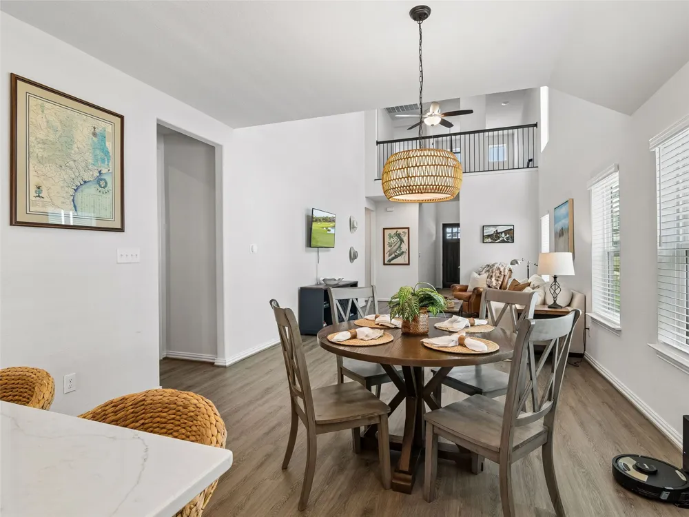 890 Casetta Trail #9 New Braunfels, TX 78130