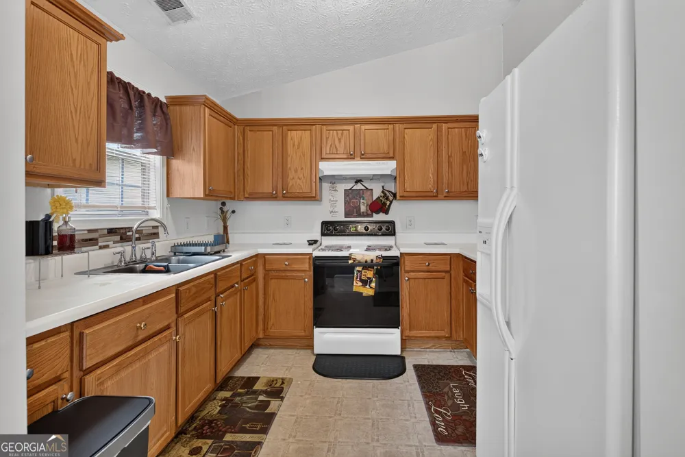 4125 Jewell TER Conley, GA 30288