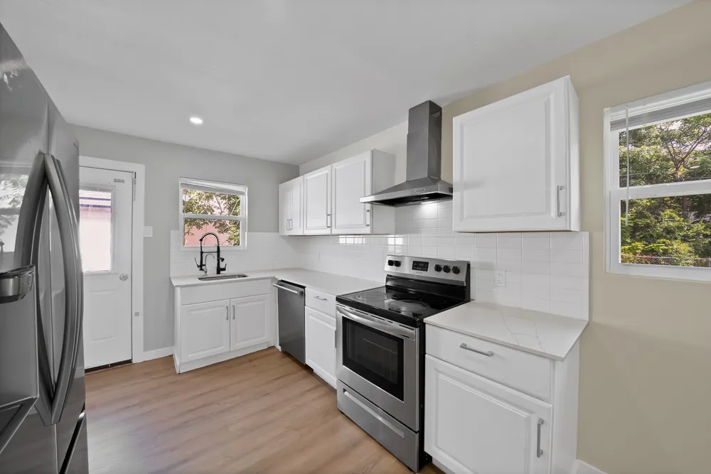 113 E Linda Drive Garland, TX 75041