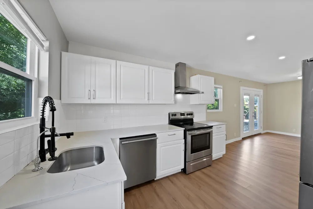 113 E Linda Drive Garland, TX 75041