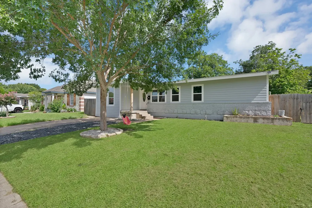 113 E Linda Drive Garland, TX 75041