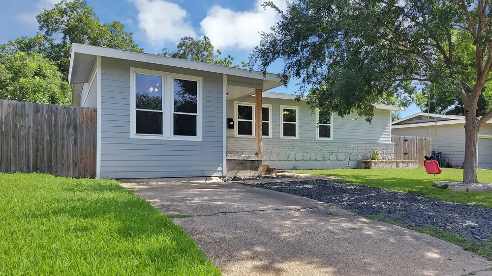 113 E Linda Drive Garland, TX 75041