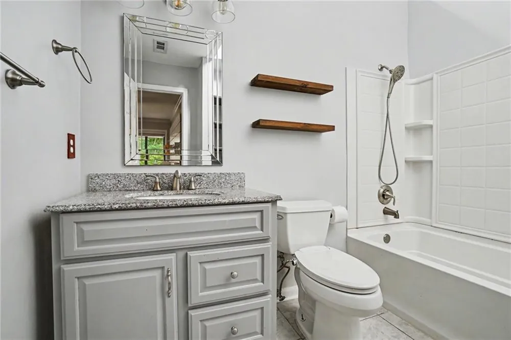1006 Creatwood Circle SE Smyrna, GA 30080