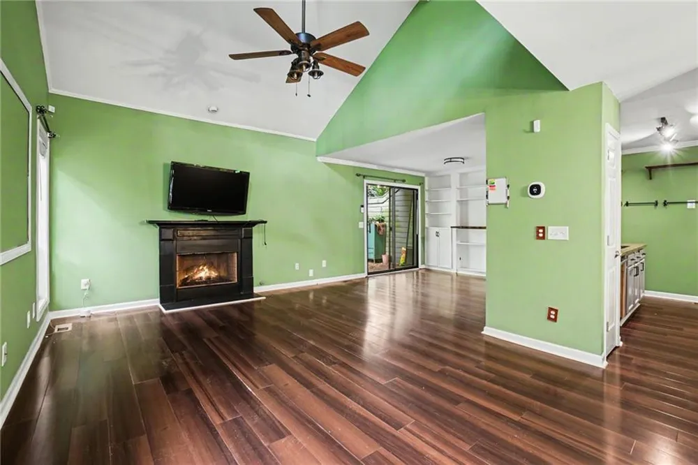 1006 Creatwood Circle SE Smyrna, GA 30080