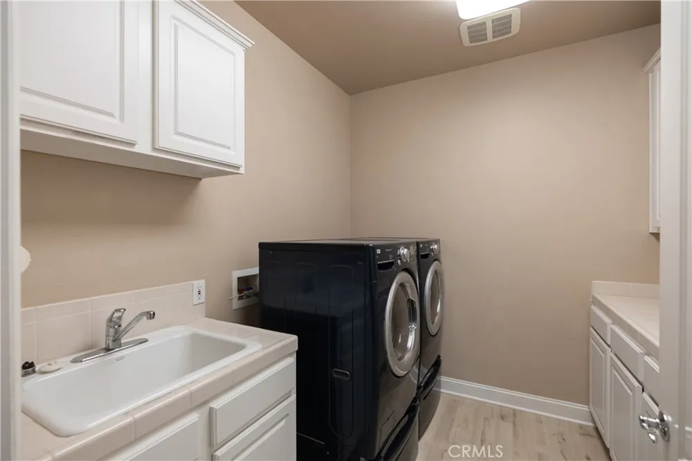 2020 W Avenue Palmdale, CA 93551