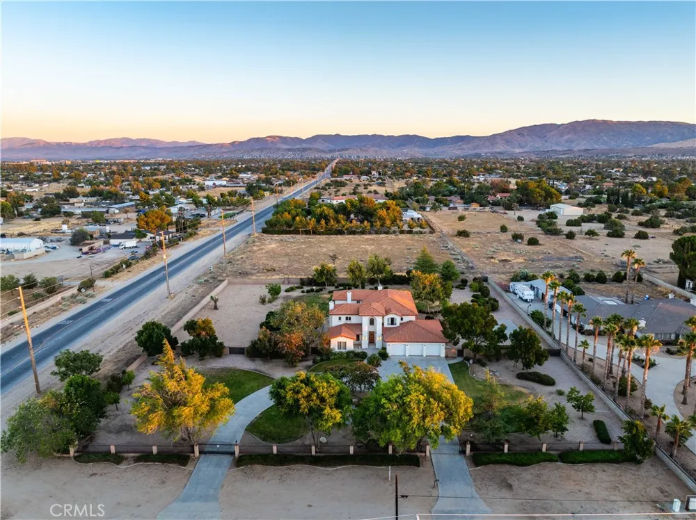 2020 W Avenue Palmdale, CA 93551