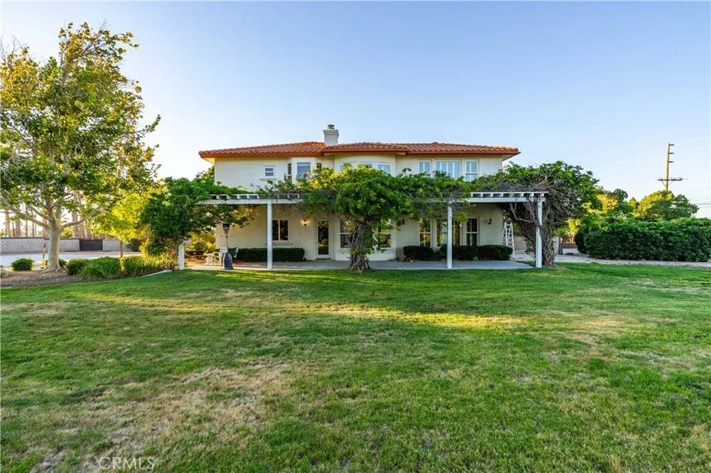 2020 W Avenue Palmdale, CA 93551