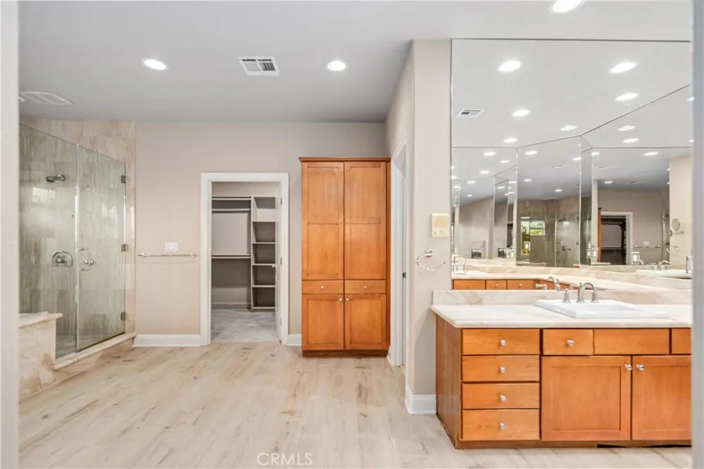2020 W Avenue Palmdale, CA 93551