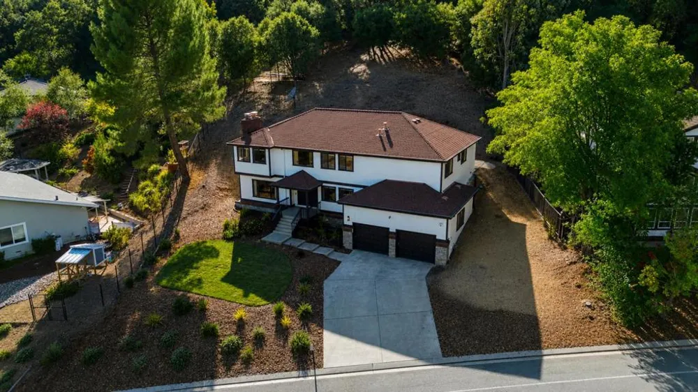1510 Welburn Avenue Gilroy, CA 95020