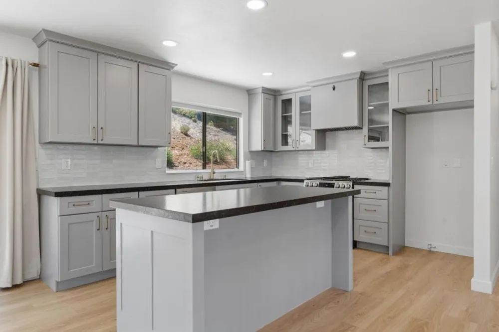 1510 Welburn Avenue Gilroy, CA 95020