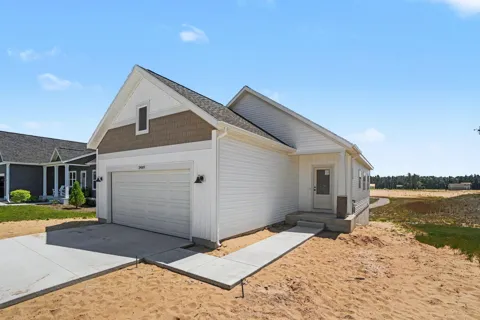 2489 Gray Wolf Way