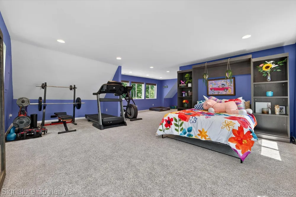 30650 Lahser Road Beverly Hills Village, MI 48025