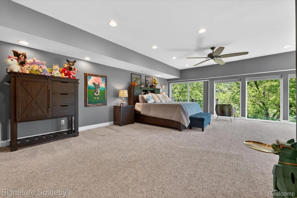 30650 Lahser Road Beverly Hills Village, MI 48025