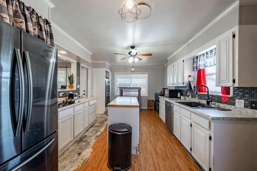 510 Elizabeth Avenue Rotan, TX 79546