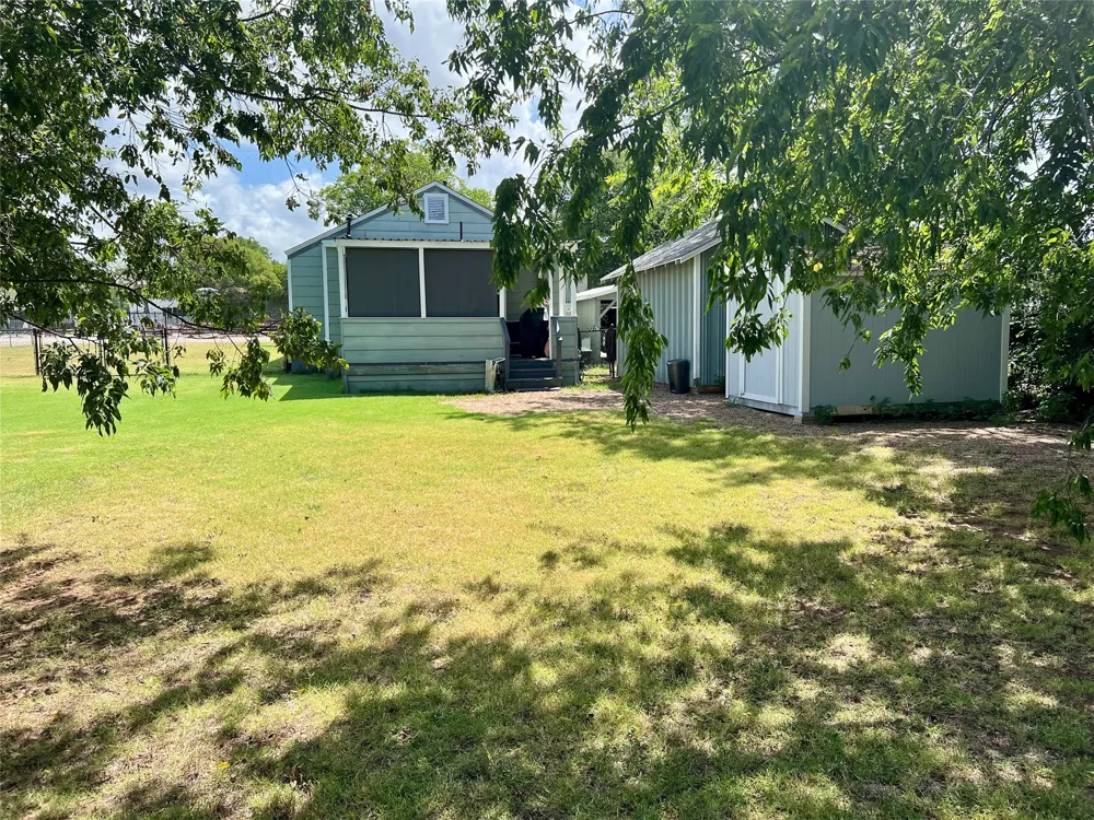 407 Baylor Street Nocona, TX 76255