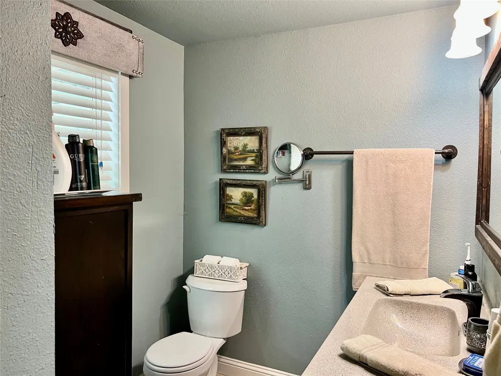 407 Baylor Street Nocona, TX 76255